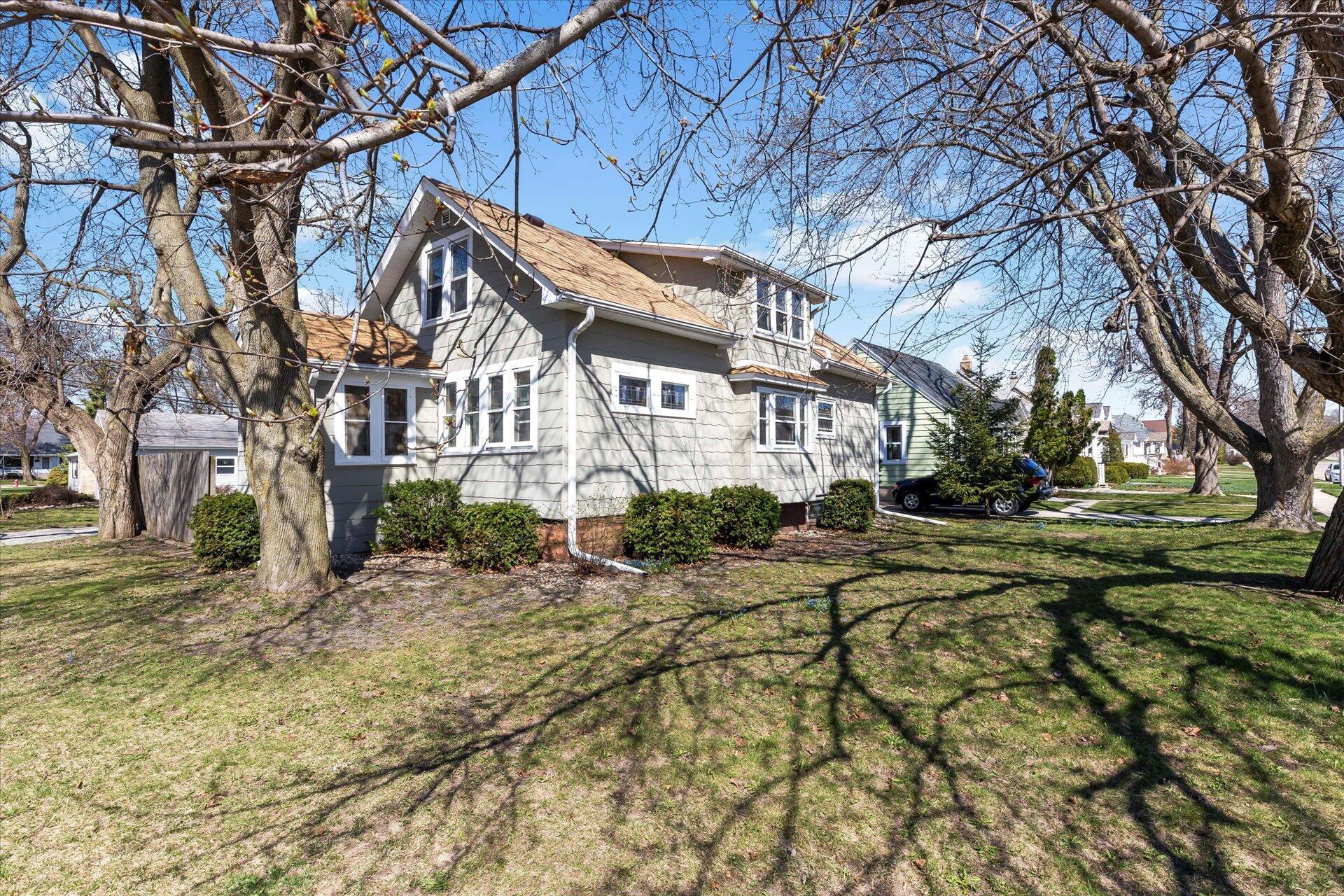 Property Photo:  10914 W Madison St  WI 53214 