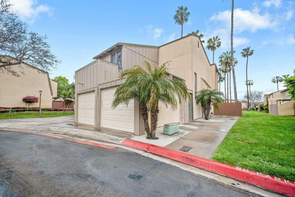 Property Photo:  2551 Caminito Espino  CA 92154 