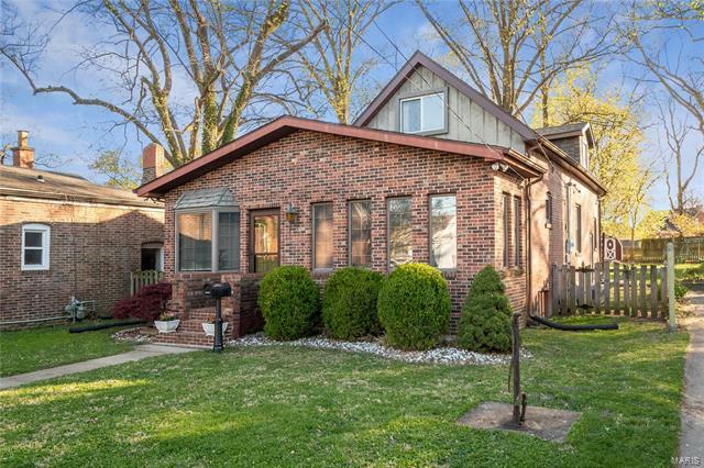 Property Photo:  309 Mascoutah Avenue  IL 62220 