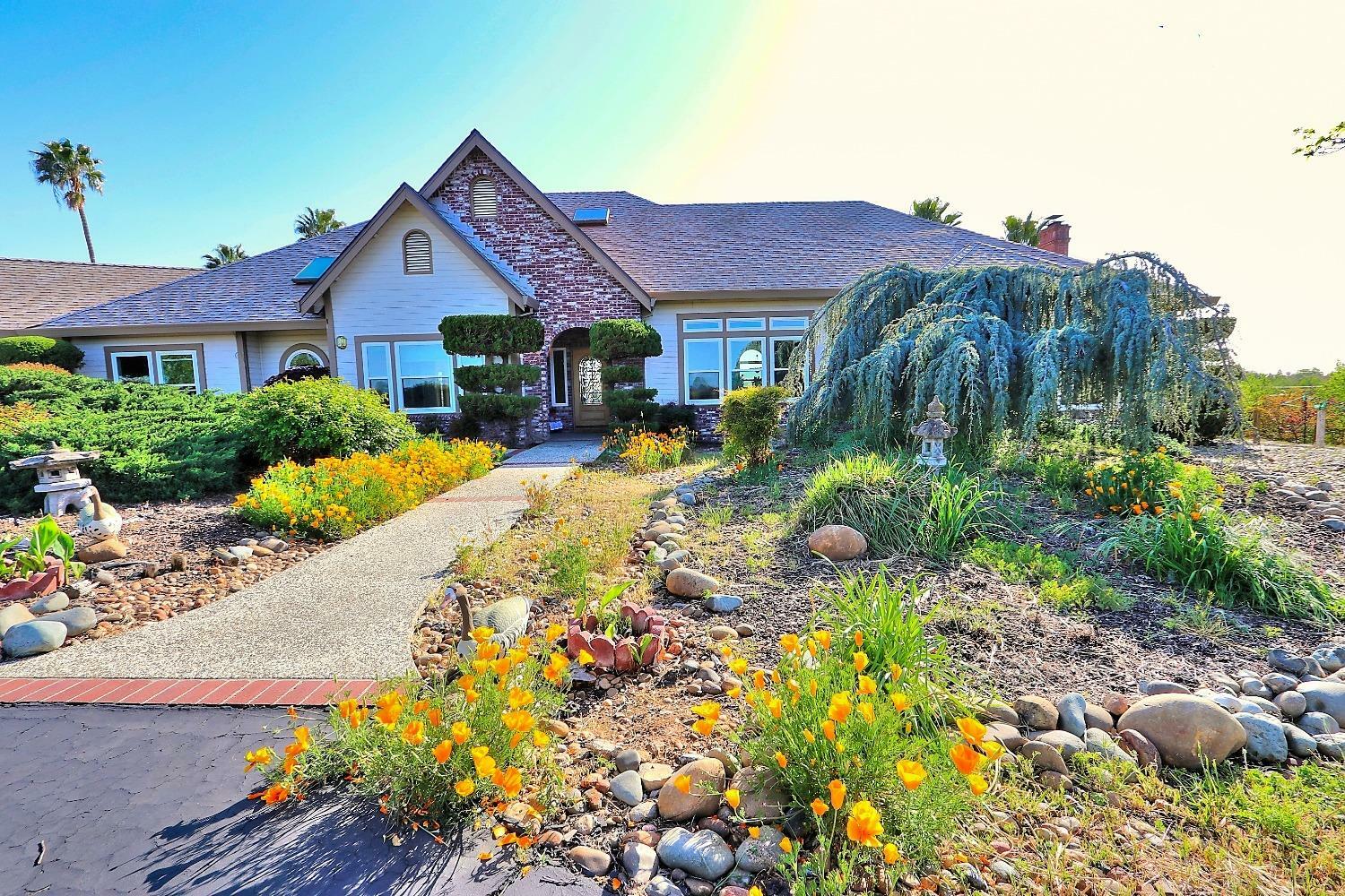 Property Photo: 9615 Dillard Road CA 95693