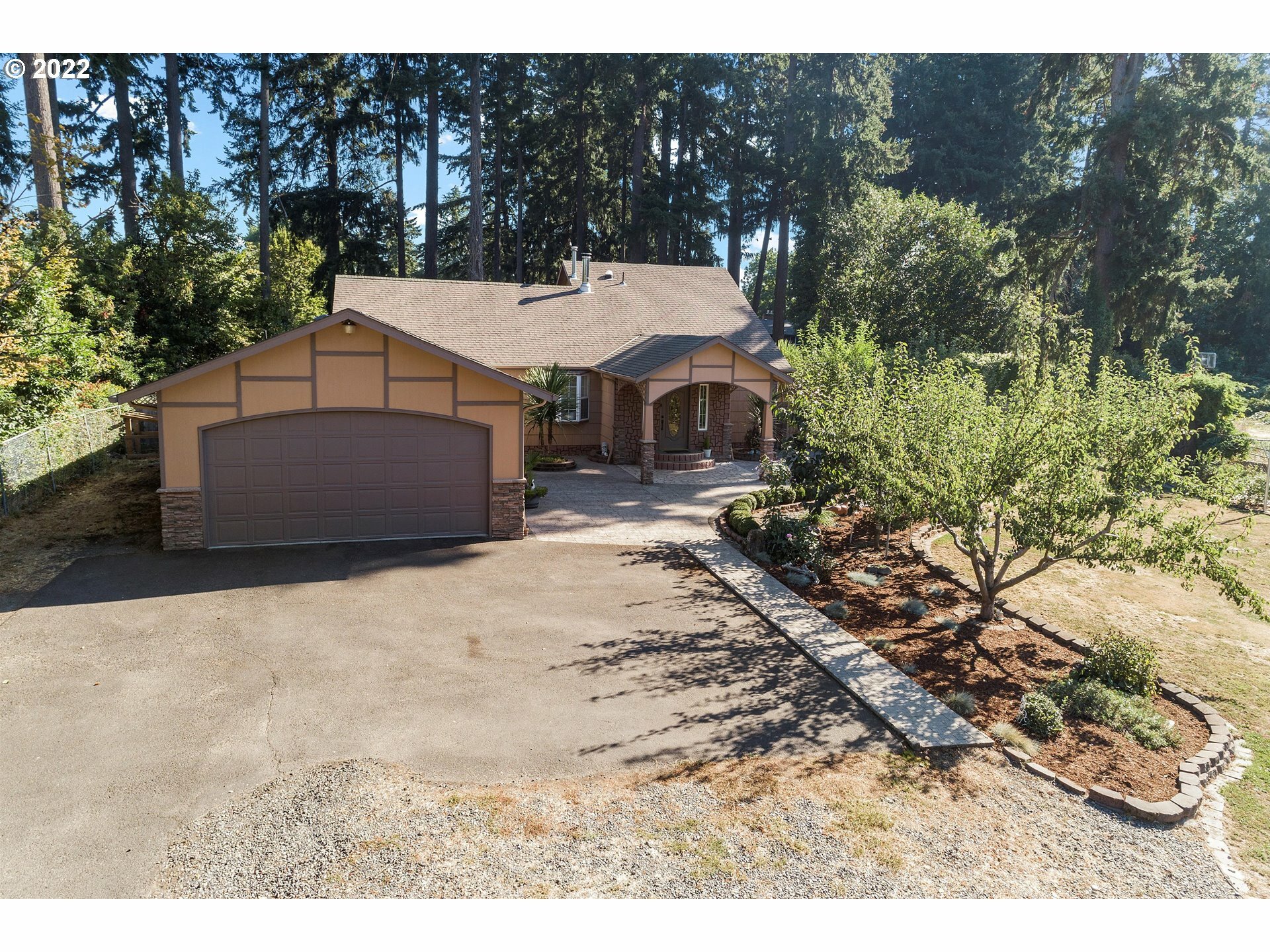 11124 SE Wood Ave  Milwaukie OR 97222 photo