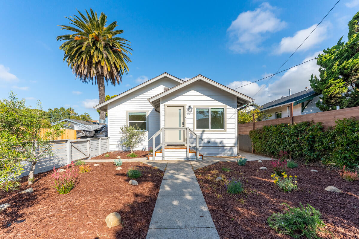 Property Photo: 925 E Gutierrez Street CA 93103