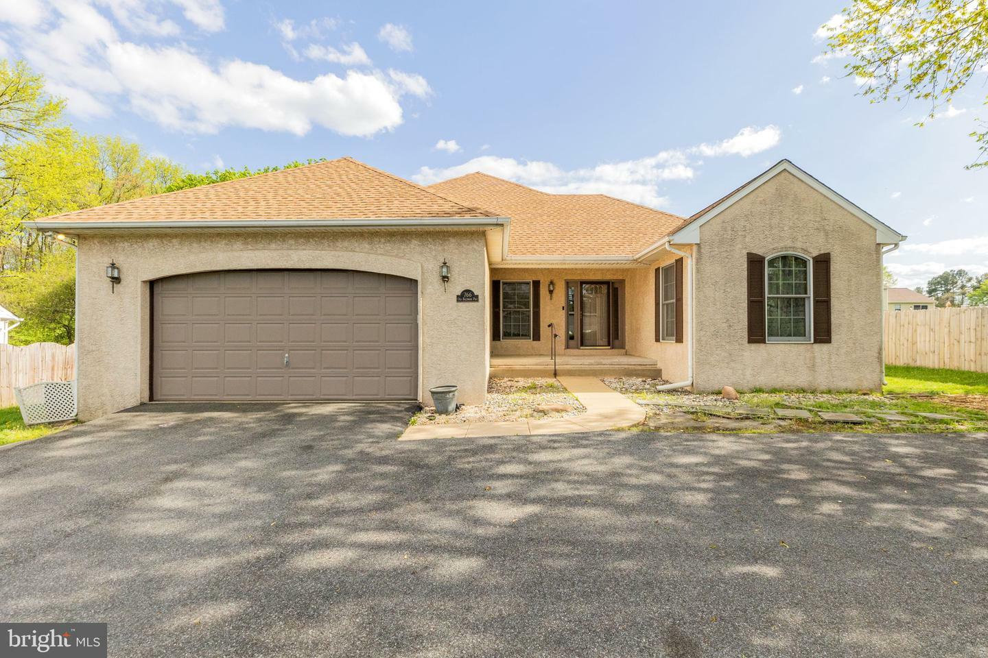 Property Photo: 766 Old Baltimore Pike DE 19702