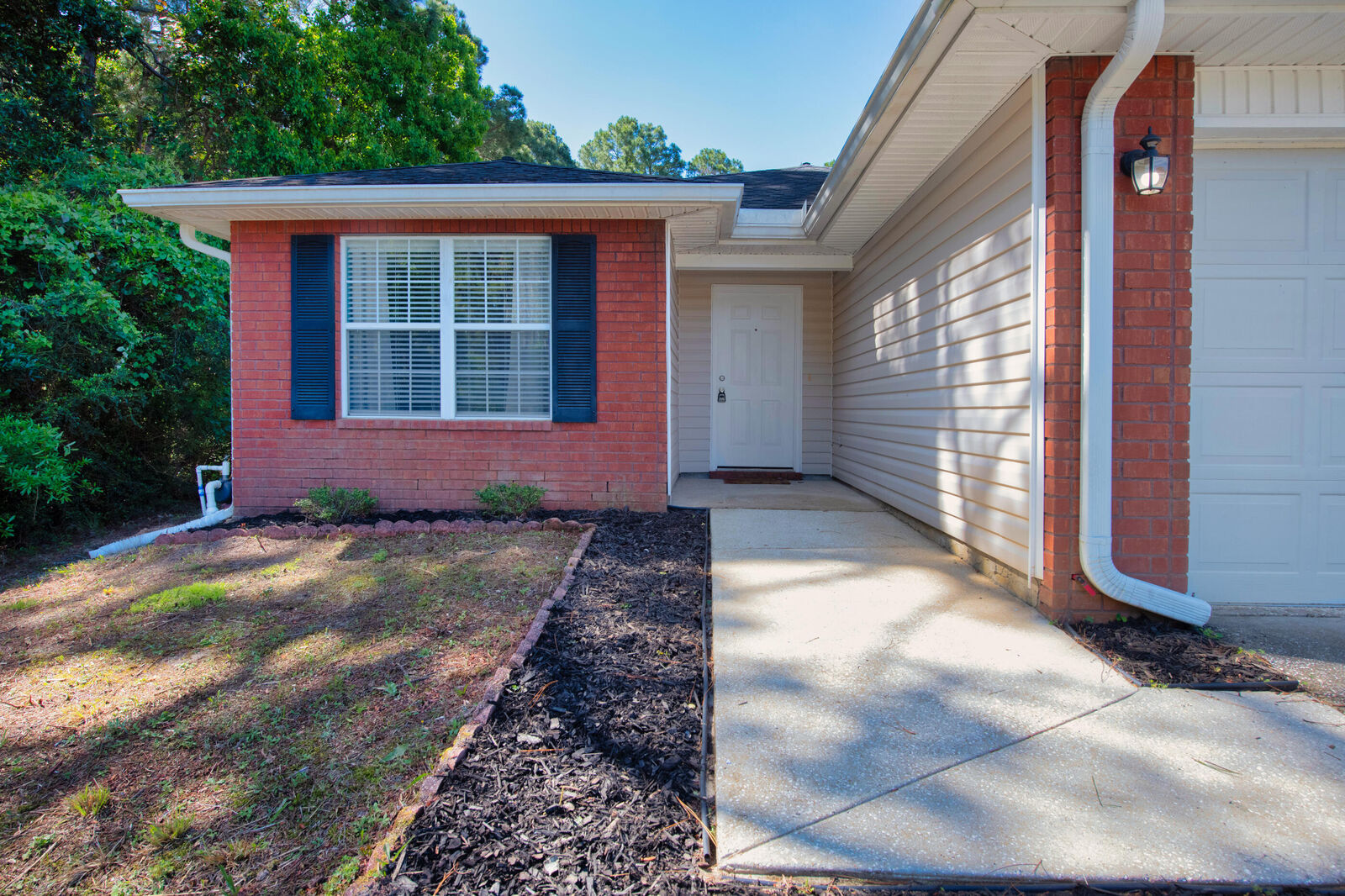 Property Photo:  8115 Menorca Street  FL 32566 