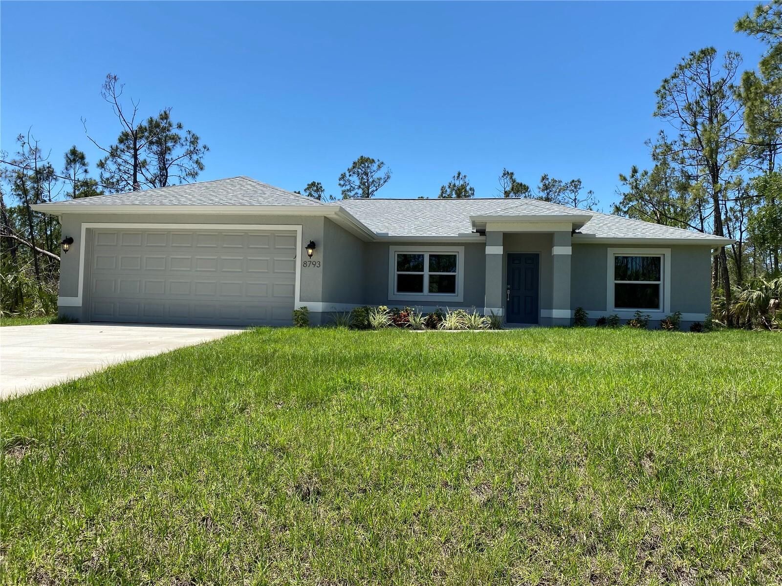 Property Photo: 8793 Sawyer Circle FL 34288