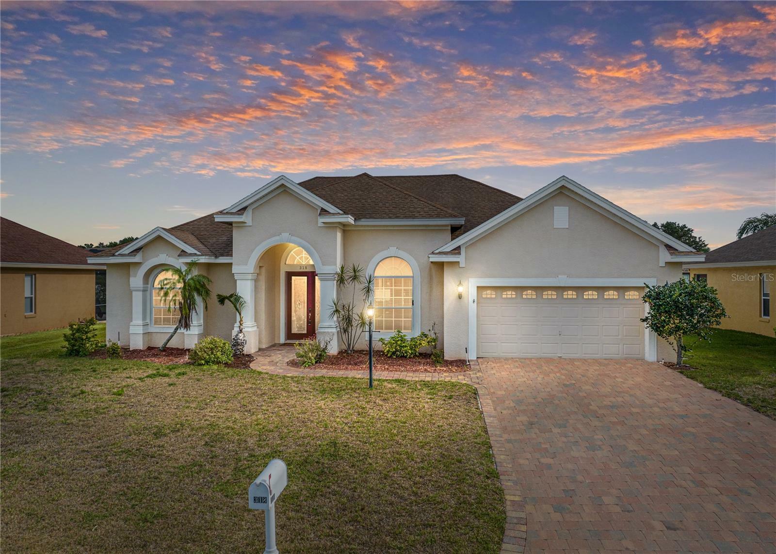 Property Photo:  318 Terranova Blvd  FL 33884 