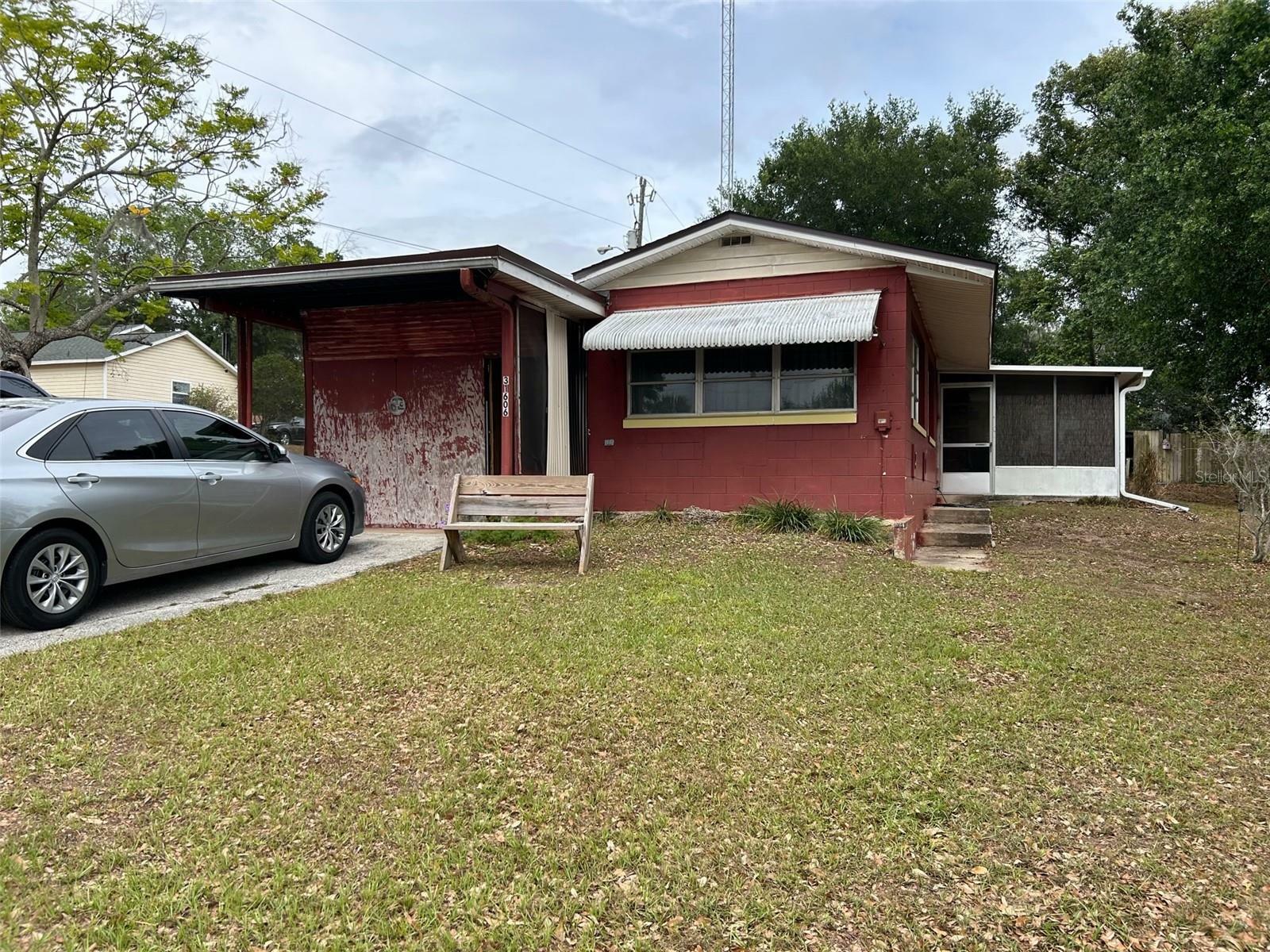 Property Photo:  31606 Anderson Drive  FL 32778 