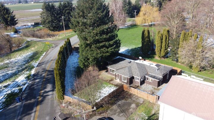 2 bed Mount Vernon home for sale 16715 Britt Road, Mount Vernon, WA 98273