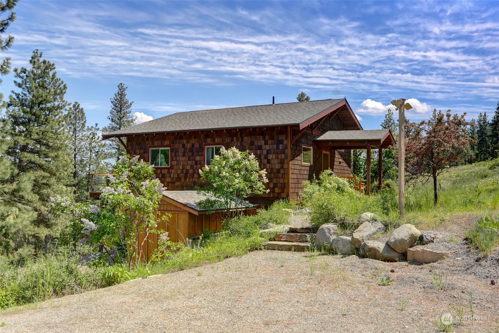 Property Photo:  52 Whitebark Lane  WA 98862 