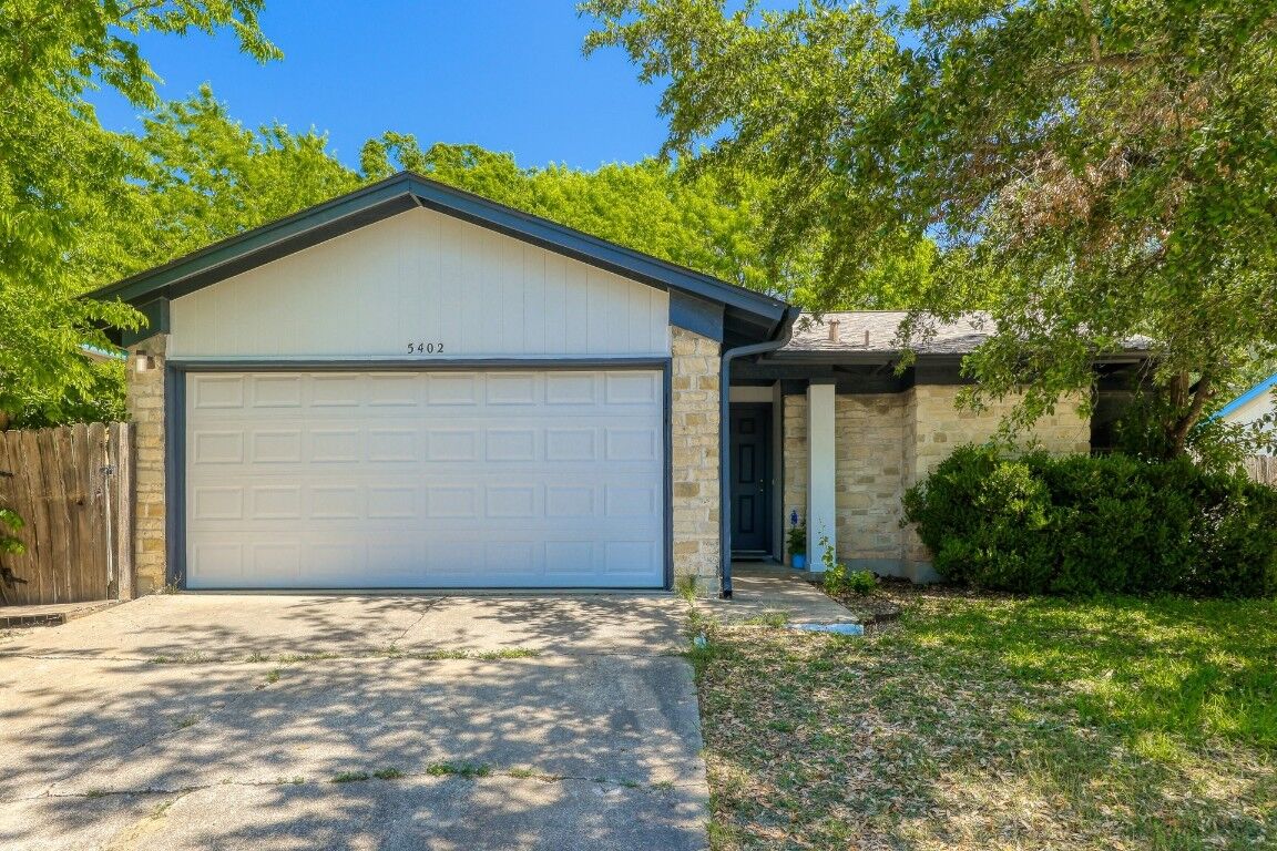 Property Photo:  5402 Spring Meadow Road  TX 78744 