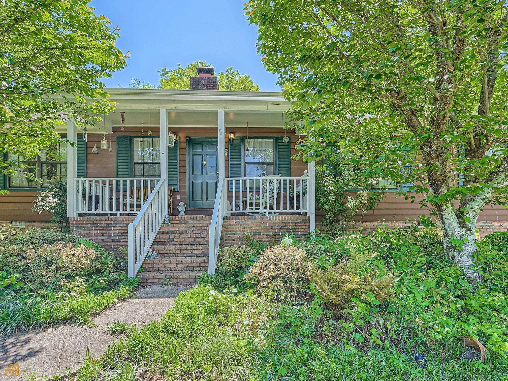 Property Photo: 8420 Sundridge Drive GA 30213