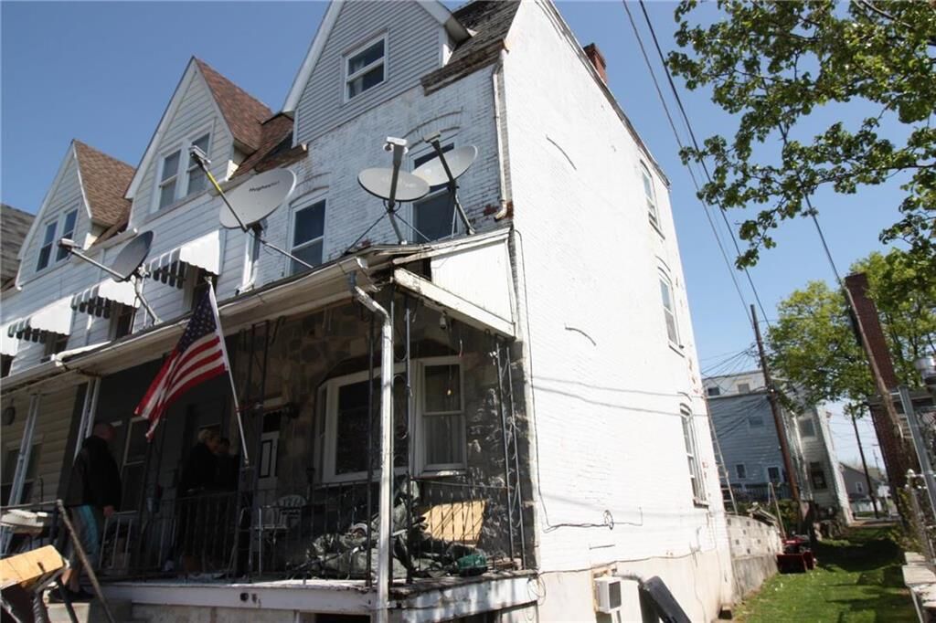 Property Photo:  615 Limestone Street  PA 18032 