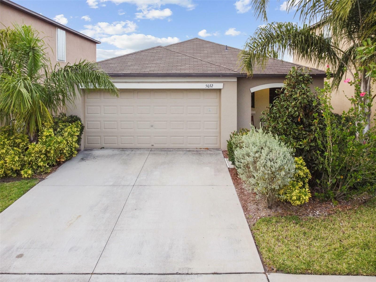 Property Photo:  5032 Brickwood Rise Drive  FL 33598 