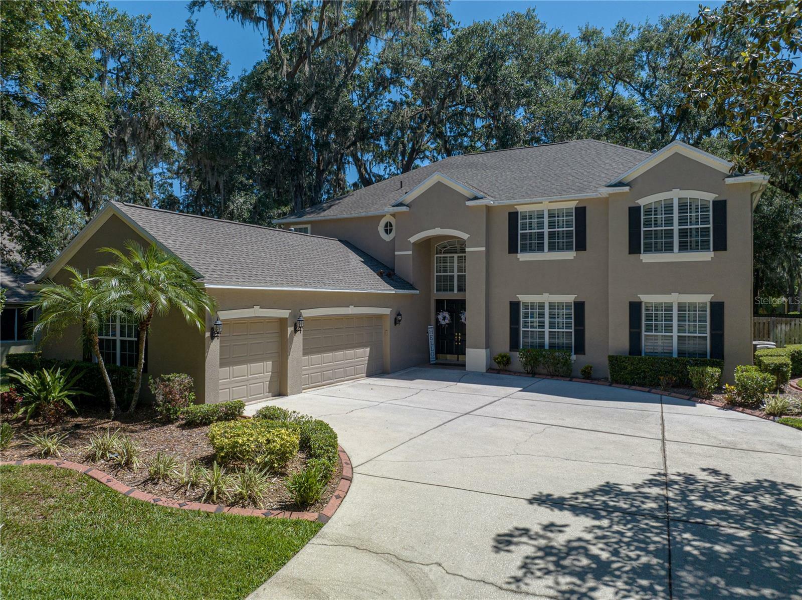 Property Photo: 304 Red Elm Place FL 33584
