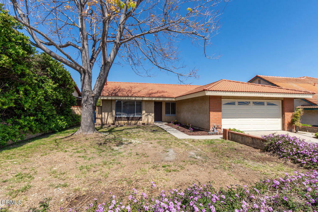 Property Photo:  413 Morrison Lane  CA 93060 