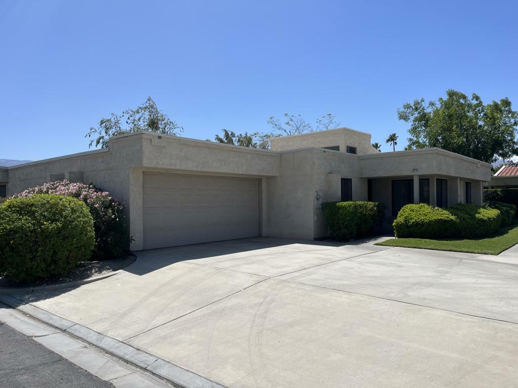 Property Photo: 275 Via Reneca CA 92260