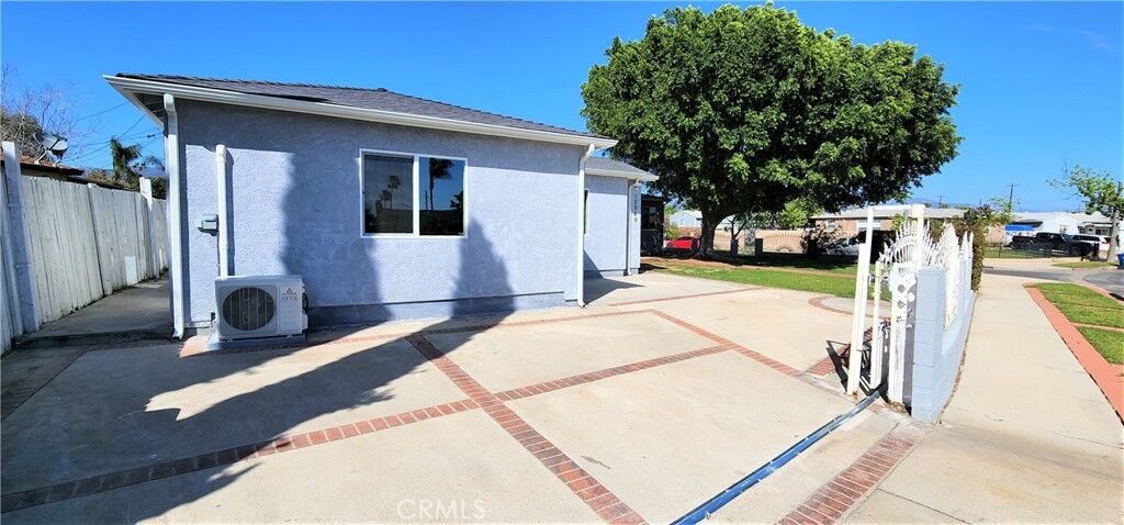 Property Photo:  10948 Bartee Avenue  CA 91345 