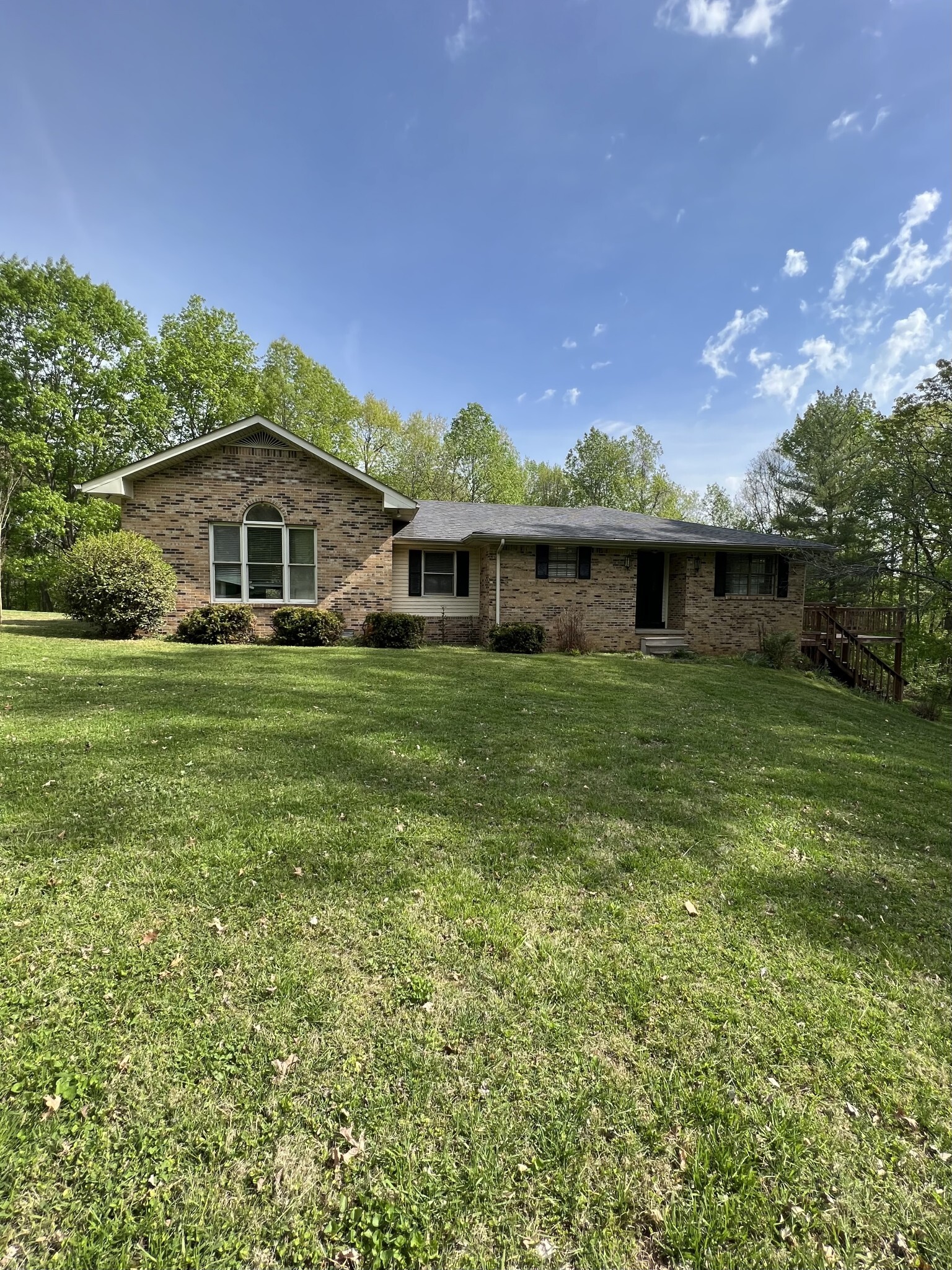 Property Photo: 104 Sky St TN 37083