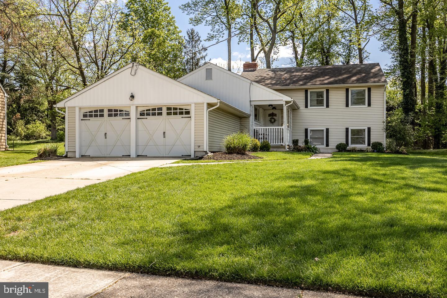 Property Photo: 1365 Paddock Way NJ 08034