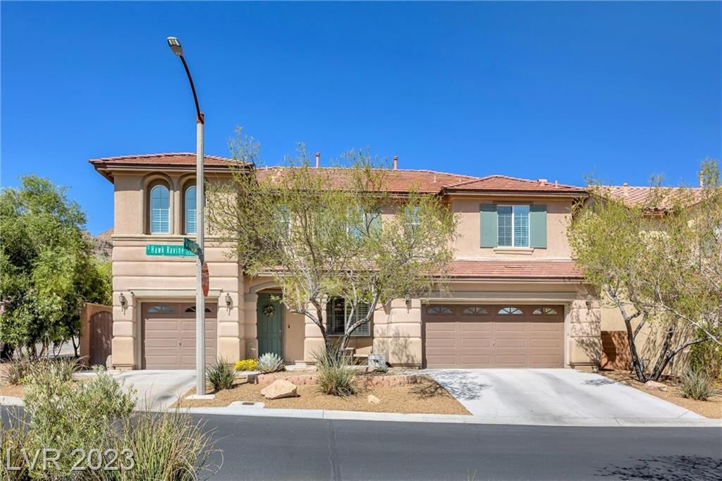 Property Photo:  10373 Hawk Ravine Street  NV 89178