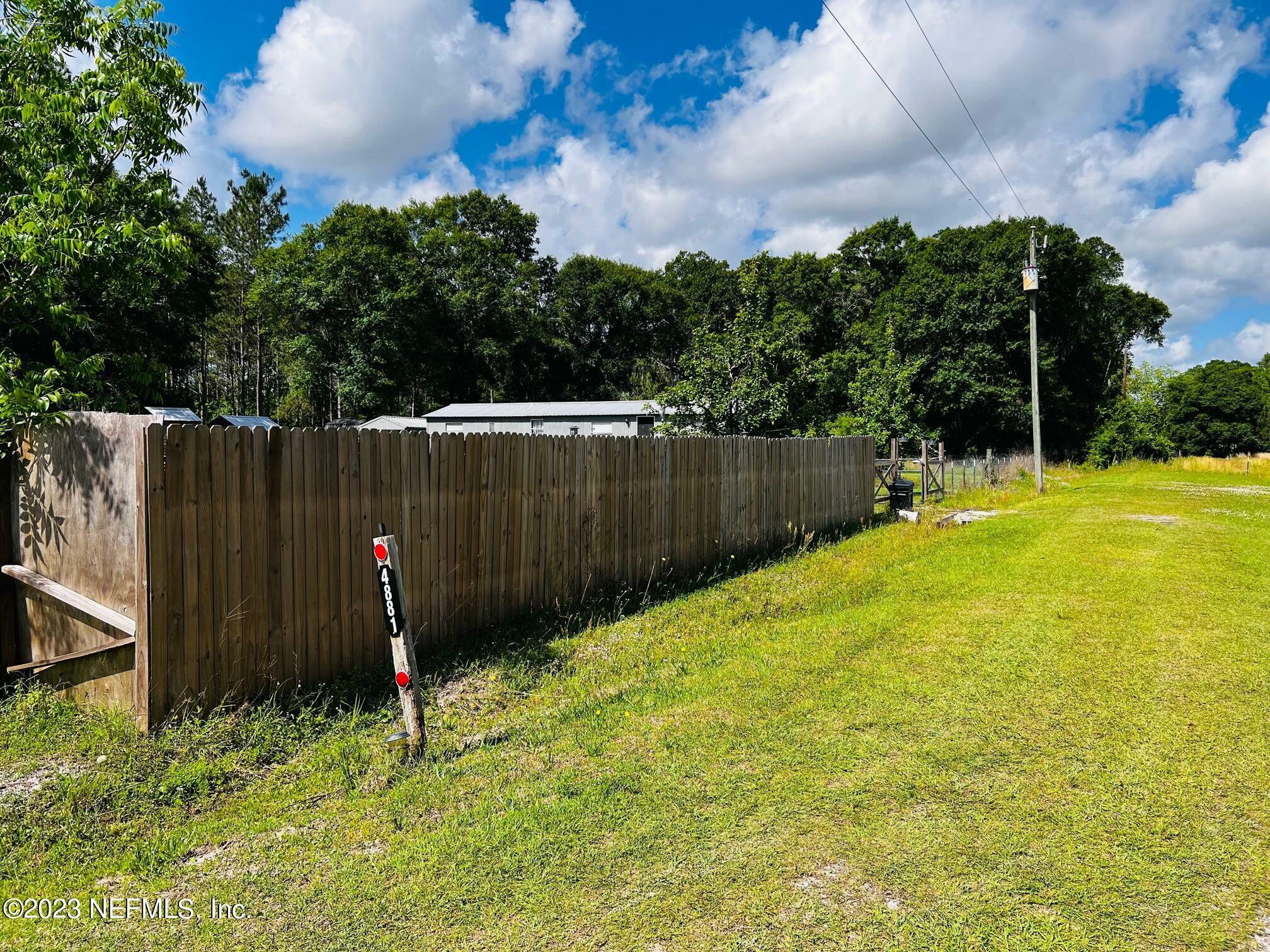 Property Photo:  4881 NW County Road 233  FL 32091 