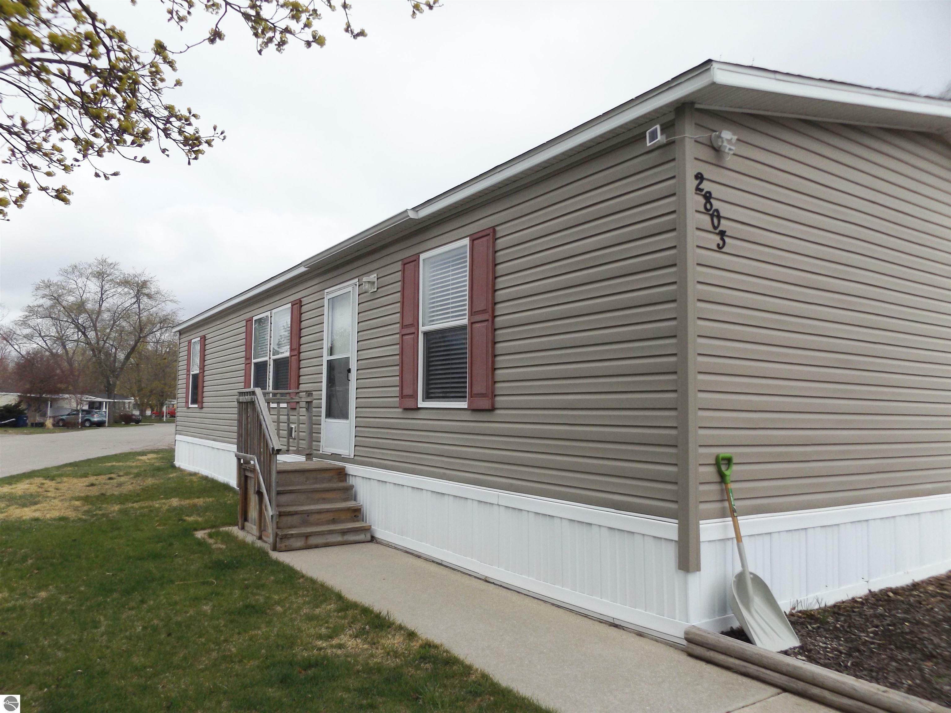 Property Photo: 2803 Frank Street MI 49686