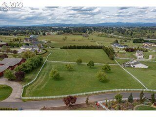 Property Photo: NW 214th Cir WA 98642