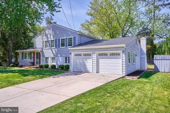 8504 Doyle Drive  Alexandria VA 22308 photo