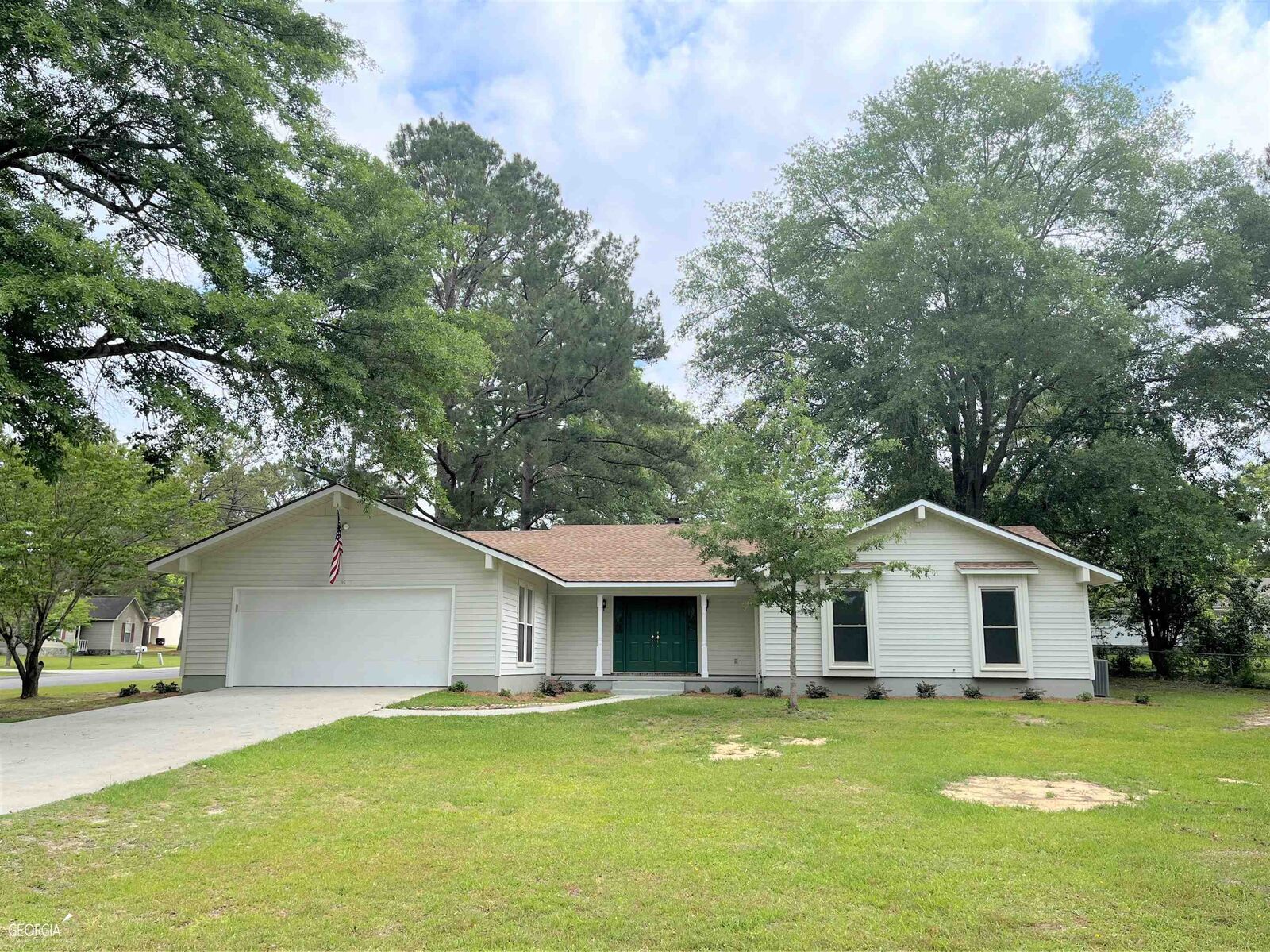 Property Photo:  201 Lancelot Lane  GA 31021 