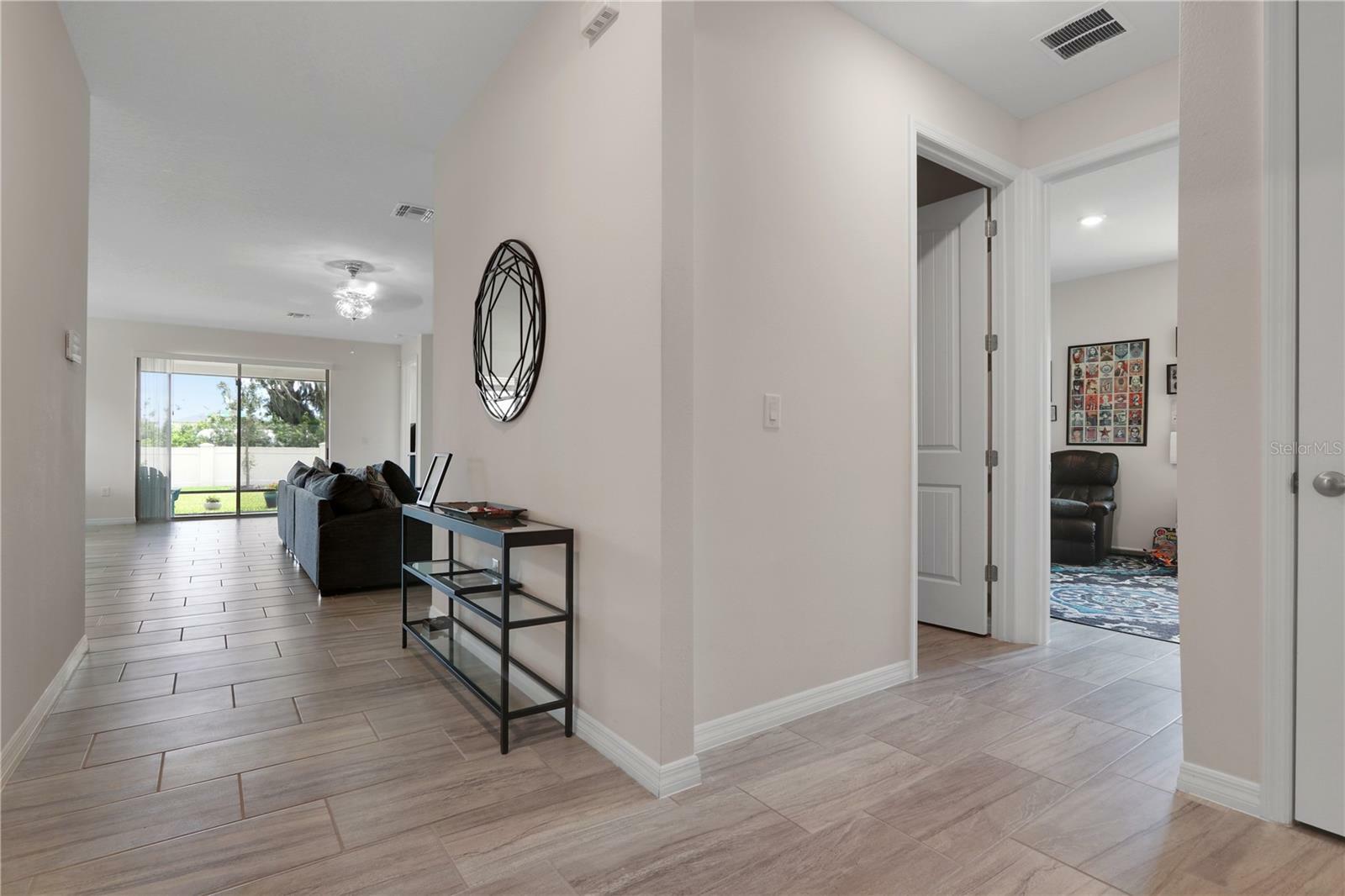 Property Photo: 3027 Eckerson Way FL 32771