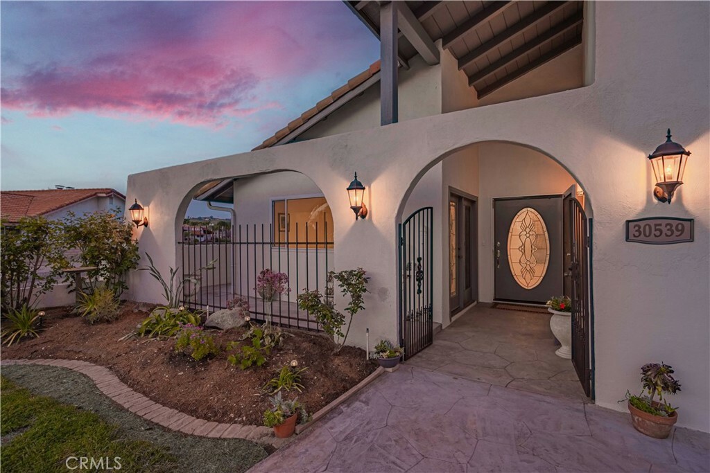 Property Photo:  30539 Sea Horse Circle  CA 92587 