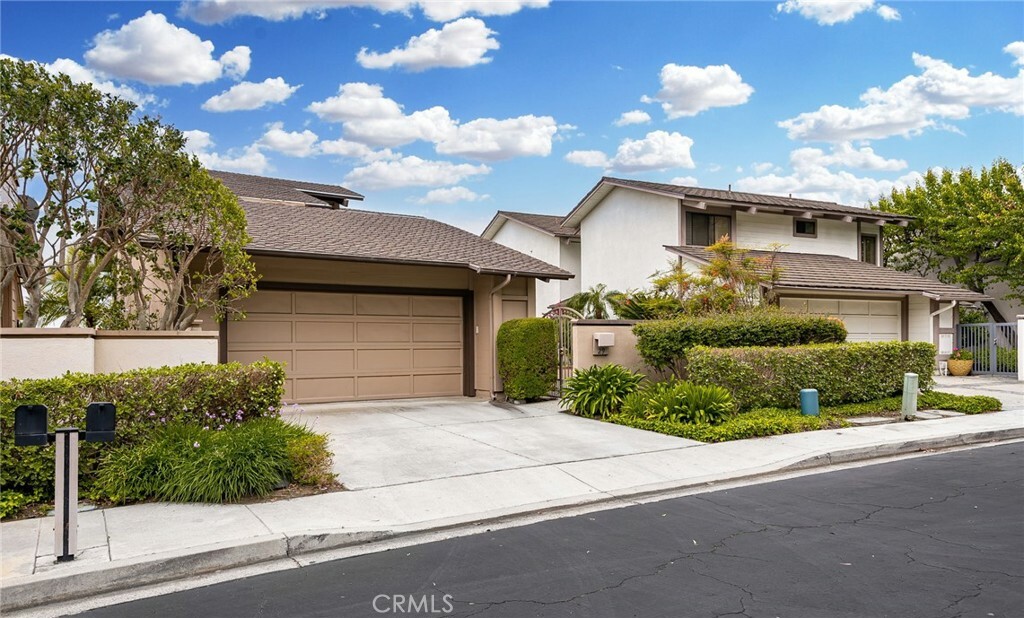 Property Photo:  29 Laguna Woods Drive  CA 92677 