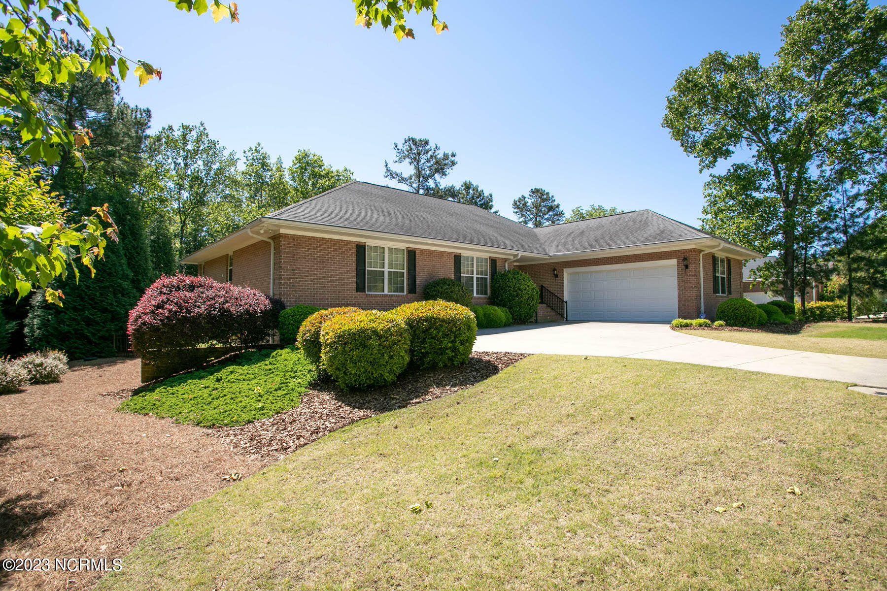 Property Photo:  100 Pitch Pine Lane  NC 28374 