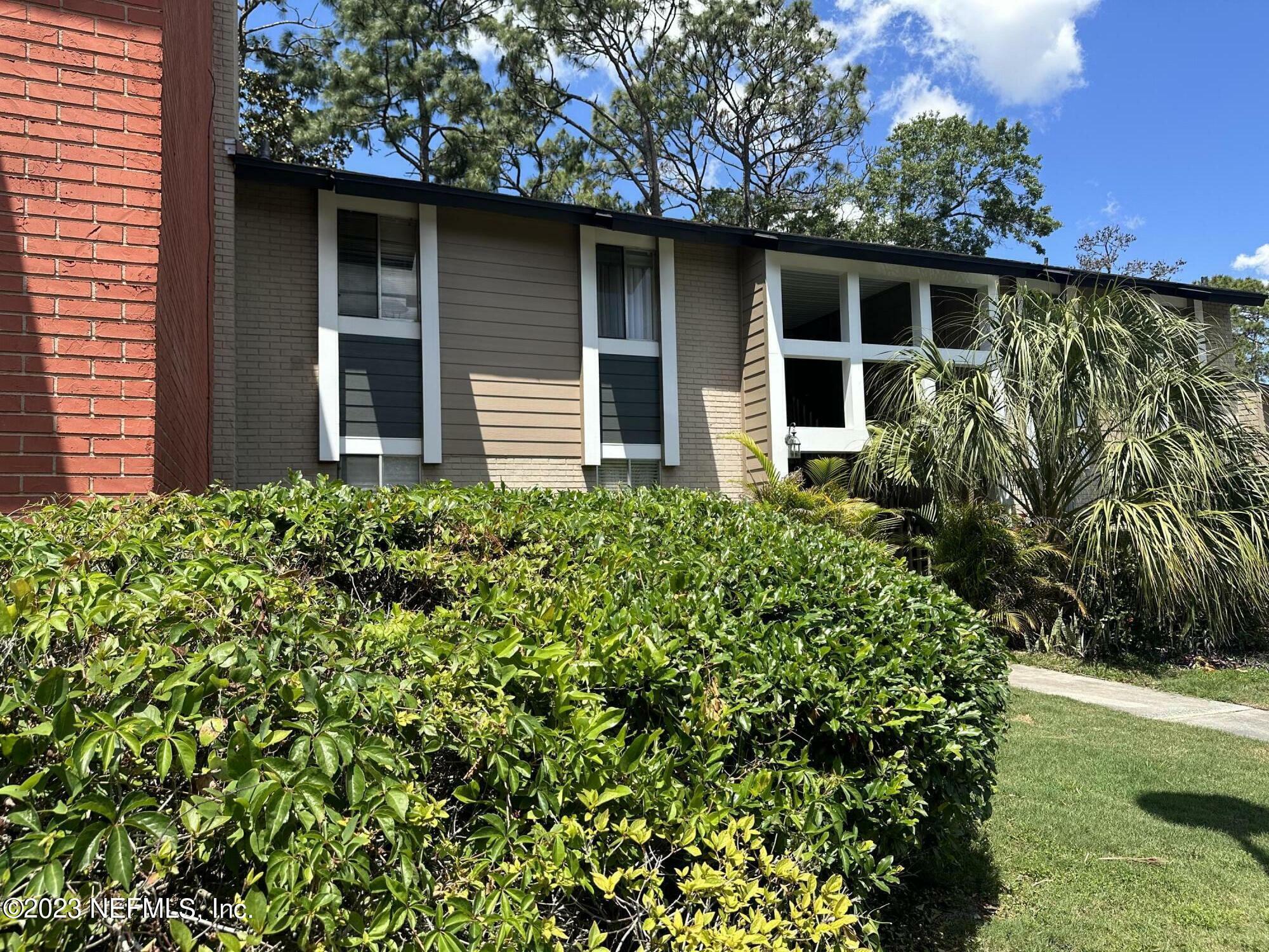 Property Photo:  8849 Old Kings Road S 186  FL 32257 