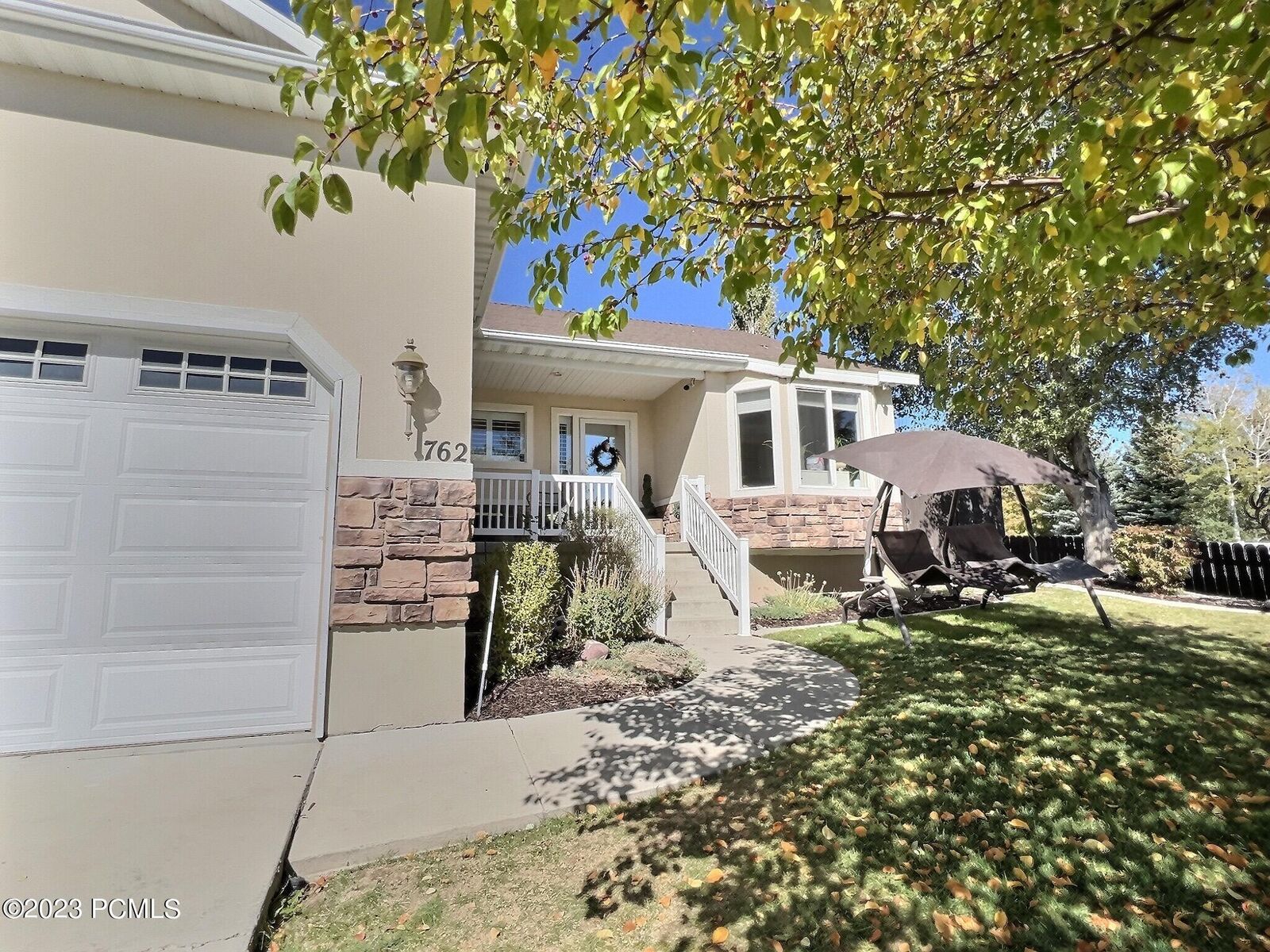 Property Photo:  762 Saddle Drive  UT 84055 
