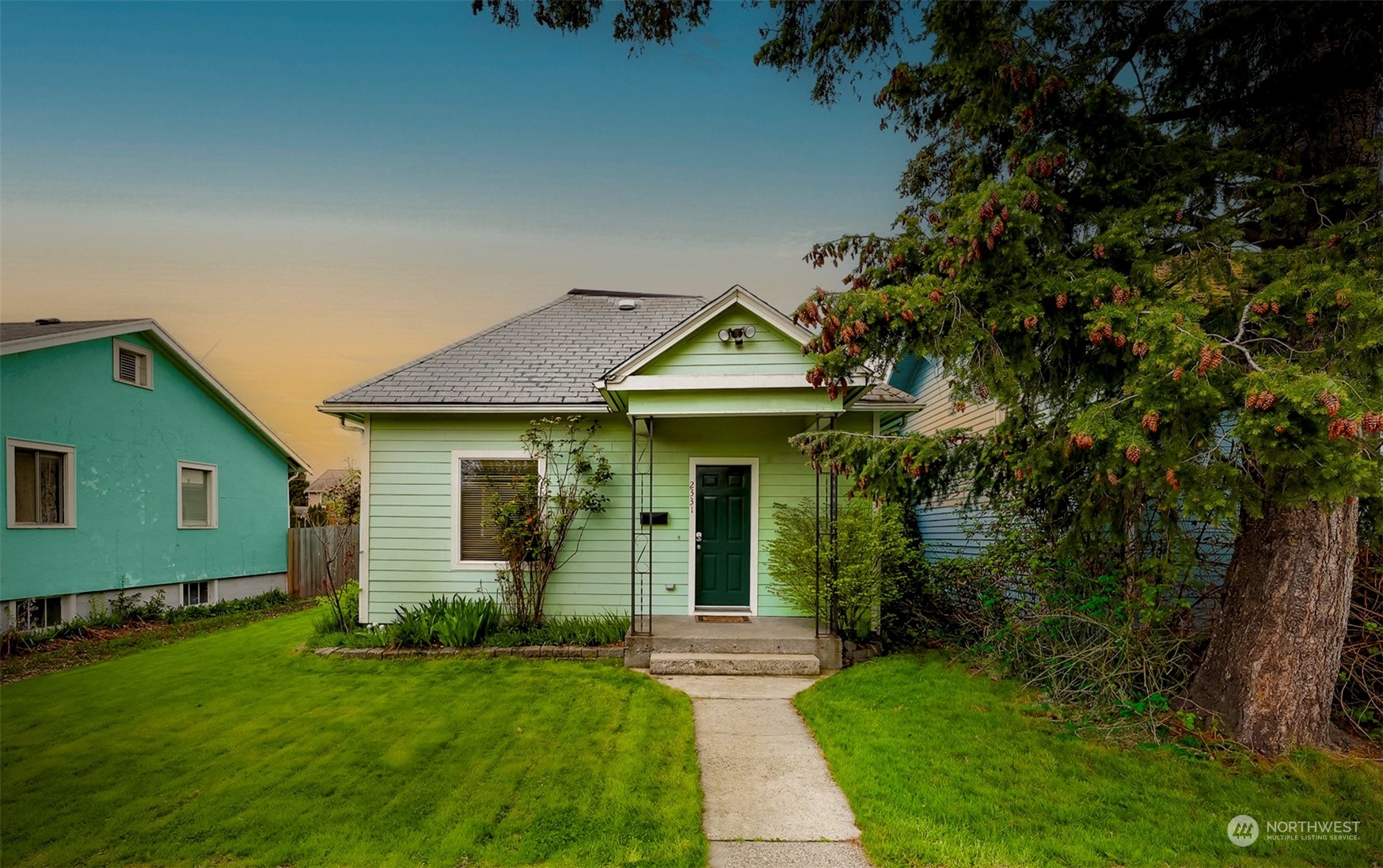 Property Photo:  2331 Lincoln Street  WA 98225 