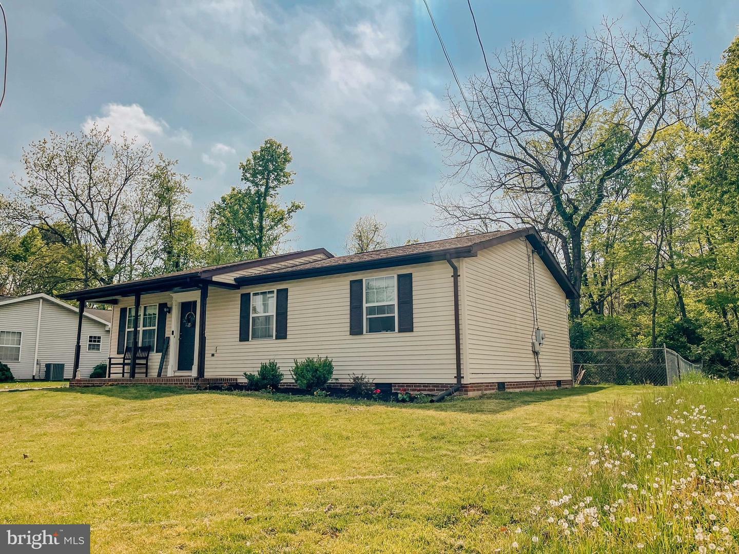 Property Photo: 168 Dexter Drive WV 25405