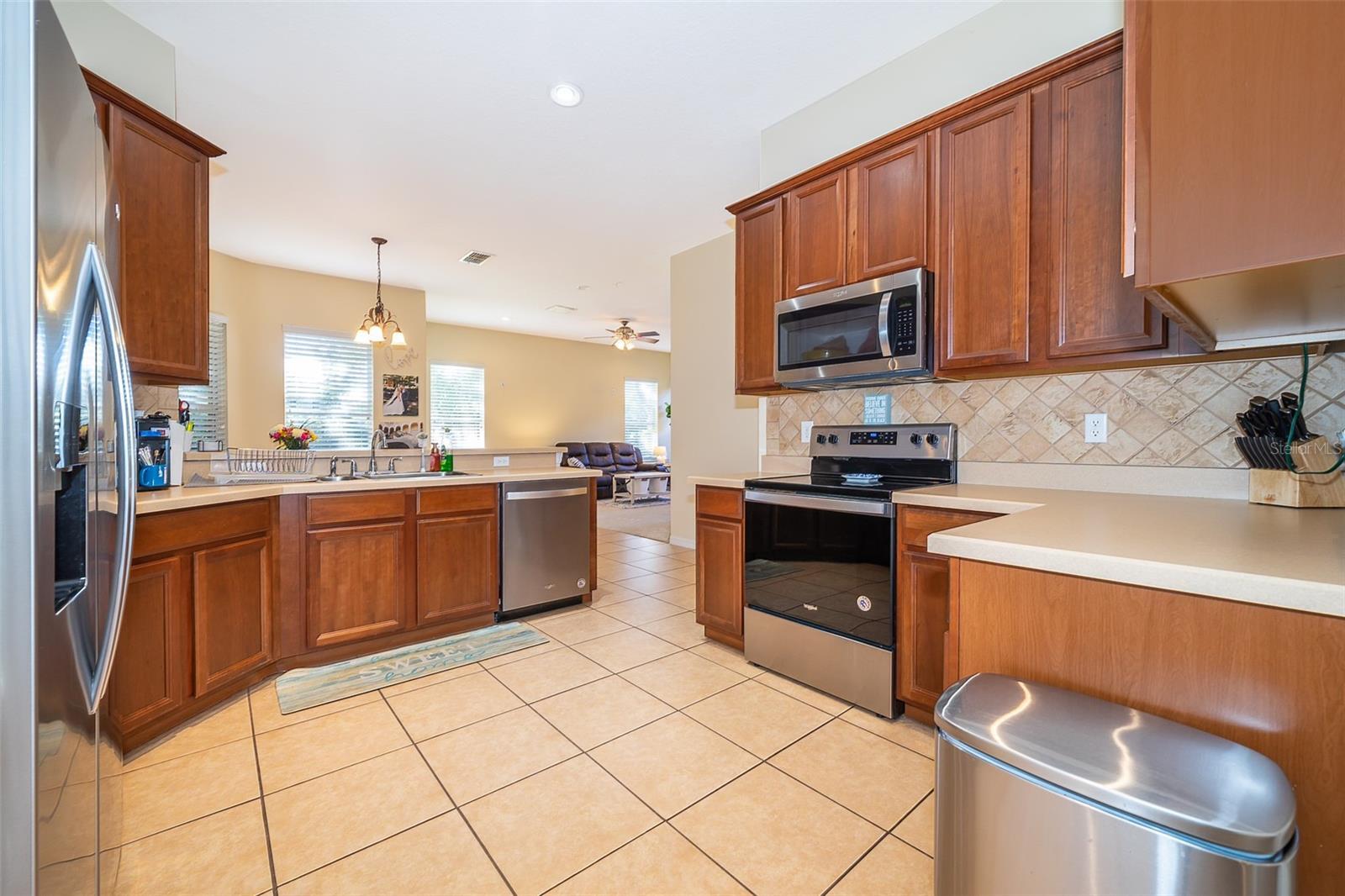 Property Photo: 6835 Lake Carlisle Boulevard FL 32829