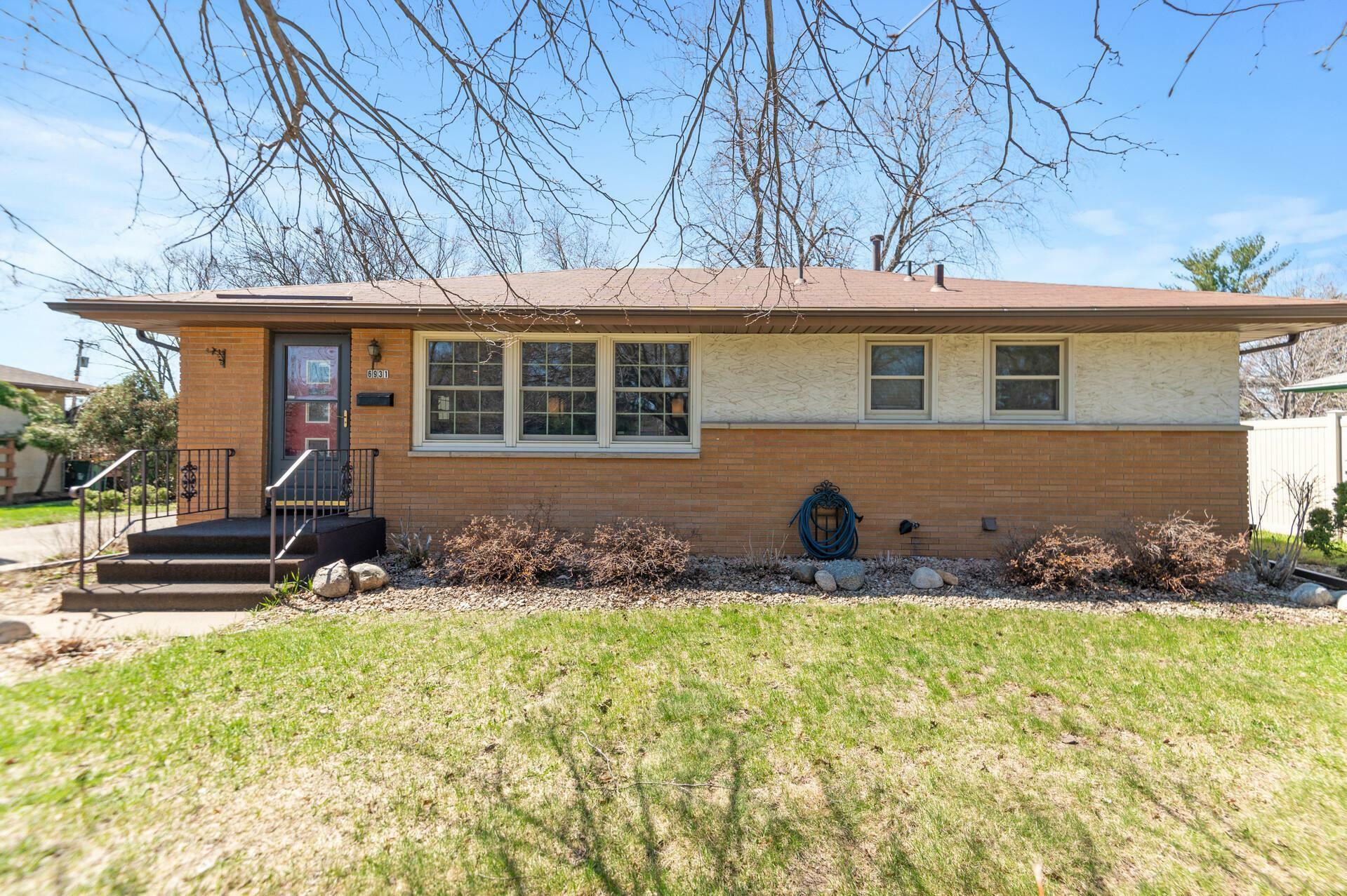 Property Photo:  6931 France Avenue N  MN 55429 