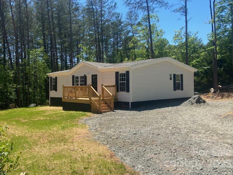 Property Photo: 200 Old Lumber Yard Road NC 28655