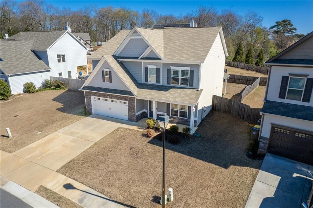 Property Photo: 947 Blind Brook Circle GA 30548