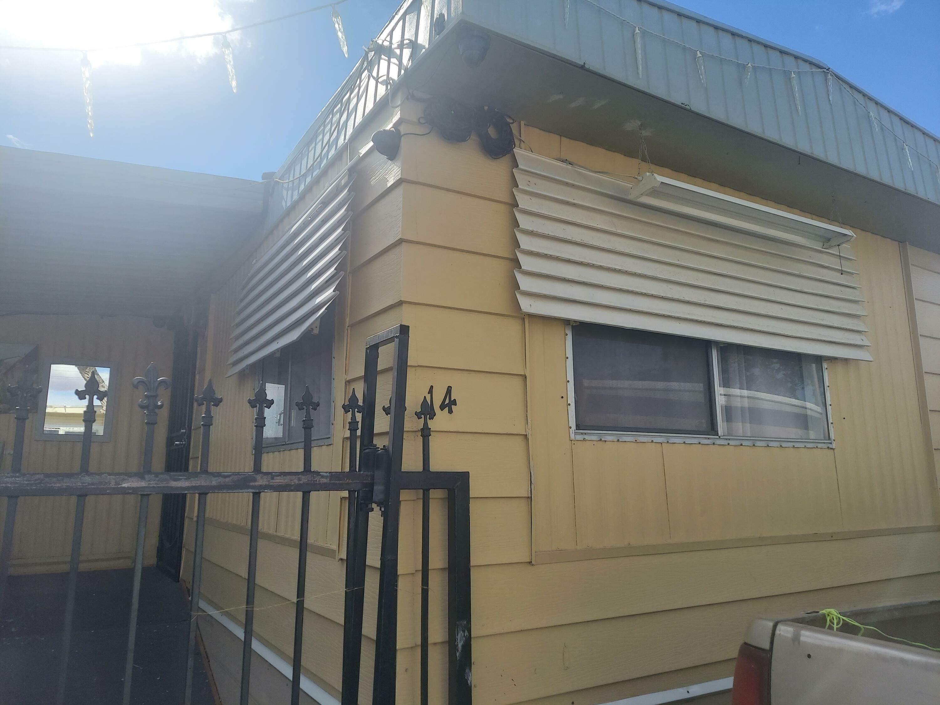 Property Photo:  45415 E 28th Street 14  CA 93535 