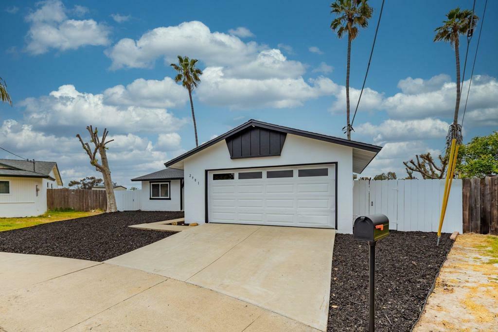 Property Photo:  2901 Jody Lane  CA 92056 