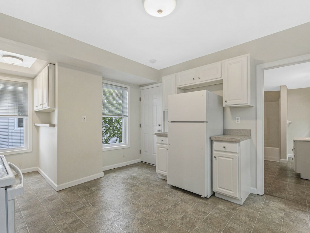 Property Photo:  589 Washington St 589  MA 01832 