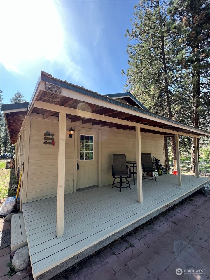 Property Photo: 27 Pinecrest Road WA 98855