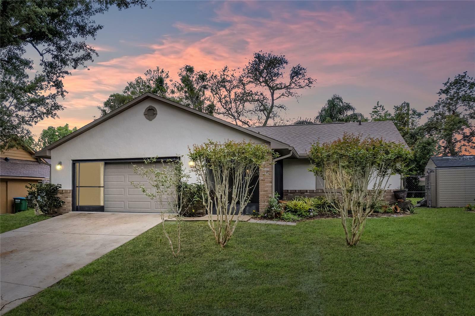 Property Photo:  1043 Sullivan Street  FL 32725 