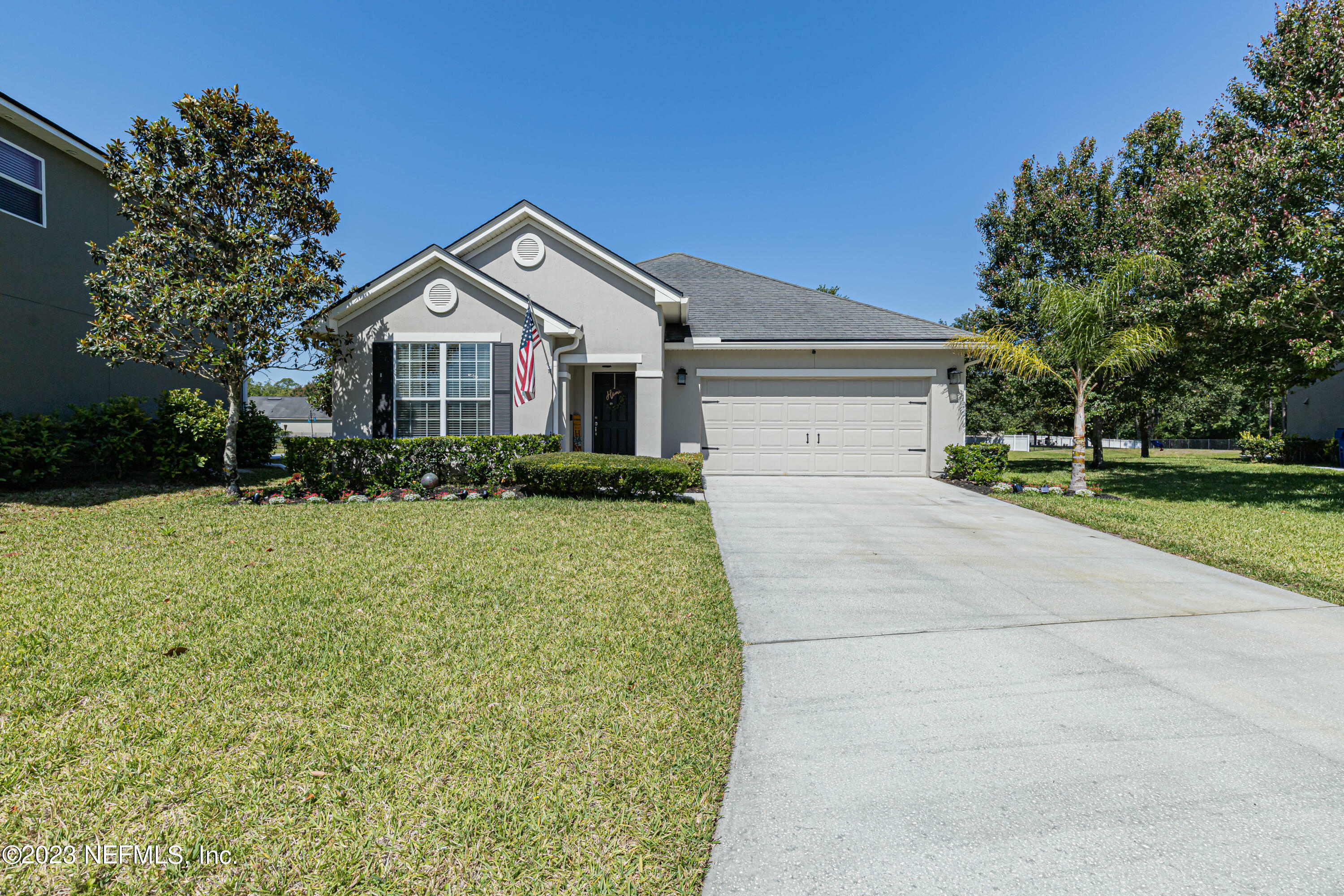 Property Photo:  219 Gladstone Court  FL 32259 