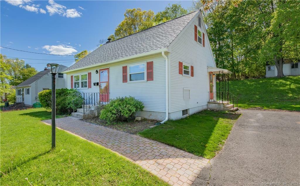 25 Broadview Parkway  Middletown CT 06457 photo