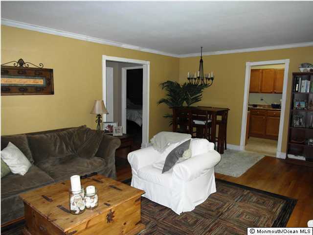 Property Photo:  142 South Street 8B  NJ 07701 