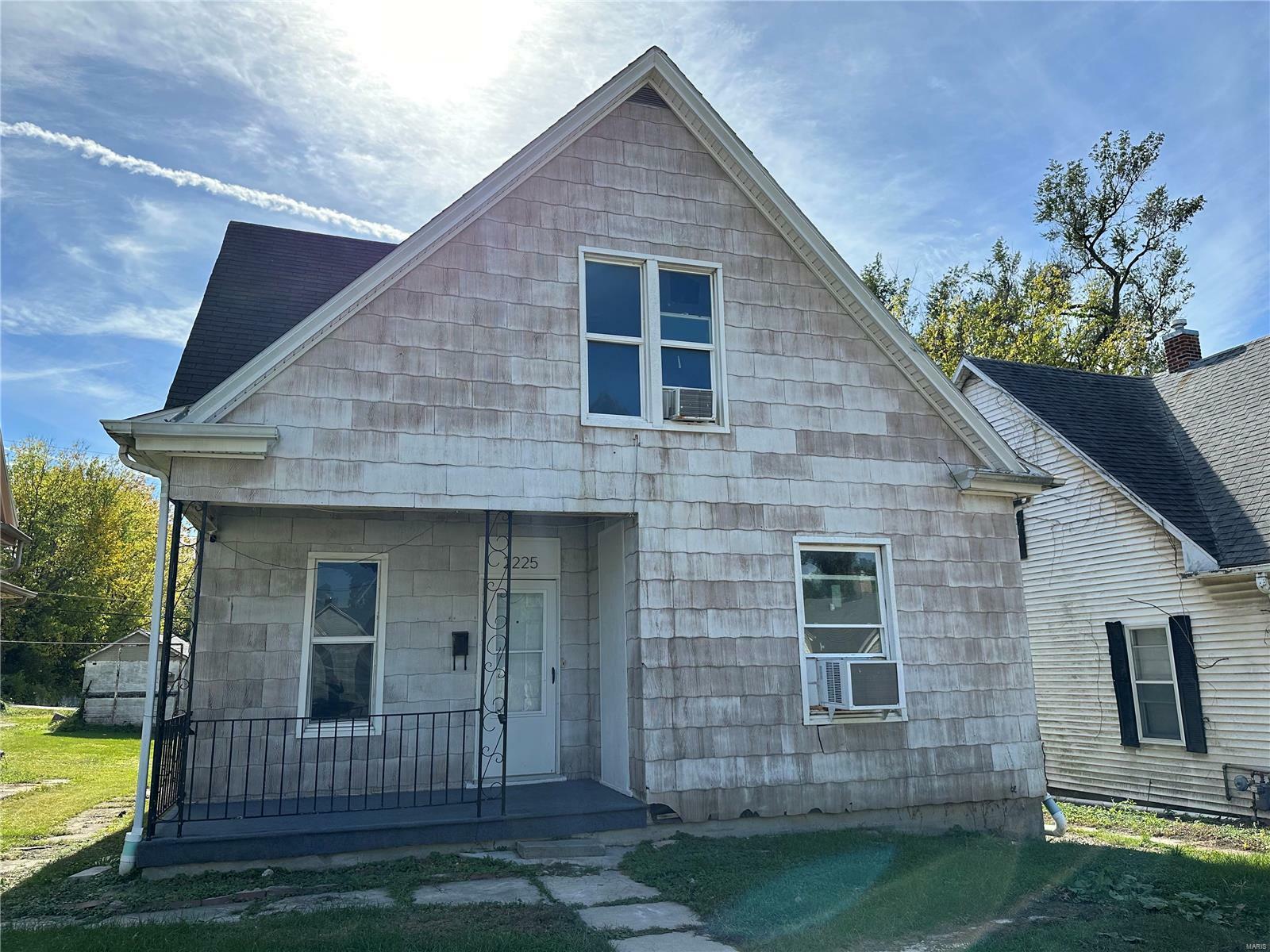 Property Photo:  2225 Chestnut Street  MO 63401 